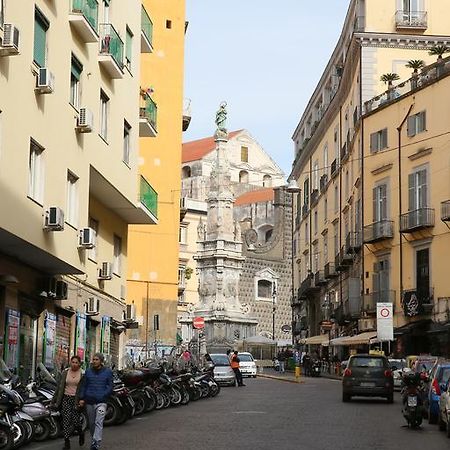 Casa Nel Cuore Di Napoli Apartment Екстериор снимка