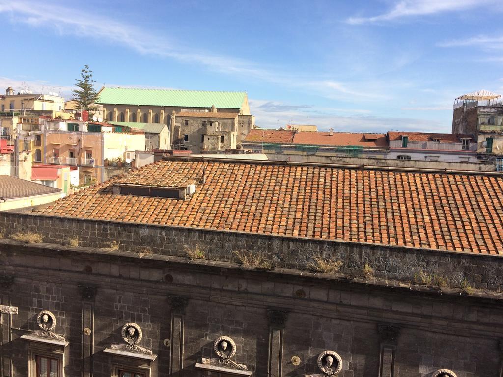 Casa Nel Cuore Di Napoli Apartment Екстериор снимка